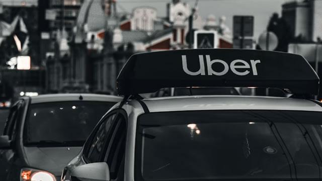 Uber Technologies (UBER) Stock Drops Despite Market Gains: Important Facts to Note