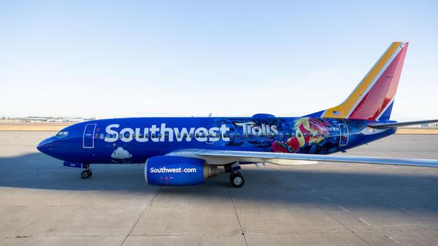 Elliott to call for Southwest special meeting 'as soon as next week'