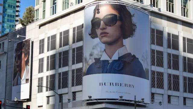 Burberry presents spring styles in pastel hues against brutalist backdrop