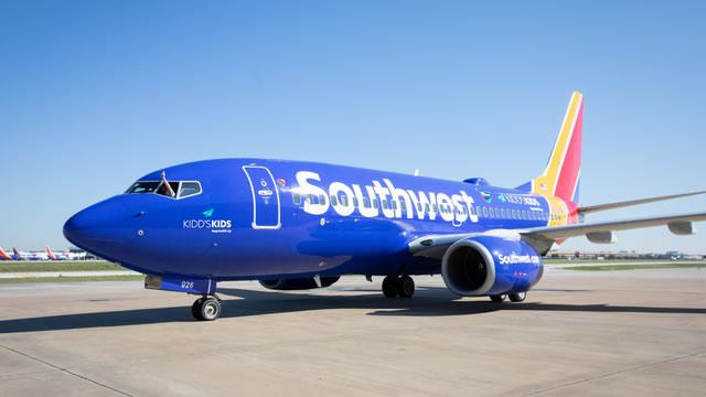 Southwest Airlines warns staff of 'tough decisions' ahead, Bloomberg reports