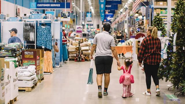 Lowe's Set For 'Delayed Benefits' From Macro Demand Improvements, Says Optimistic Analyst