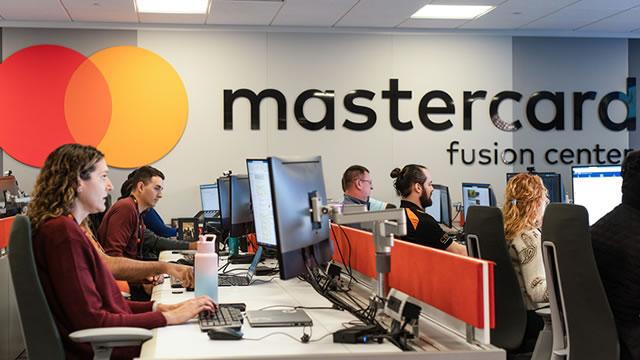 Is Mastercard Stock a Buy, Sell or Hold at a 30.9X P/E Multiple?