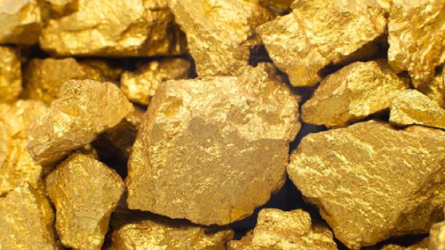 Is Newmont (NEM) Outperforming Other Basic Materials Stocks This Year?