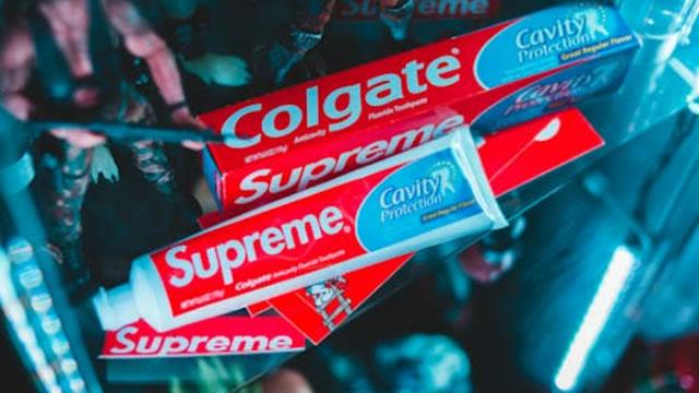 Is ColgatePalmolive (CL) Stock Outpacing Its Consumer Staples Peers This Year?