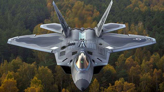 Lockheed Martin (LMT) Stock Falls Amid Market Uptick: What Investors Need to Know