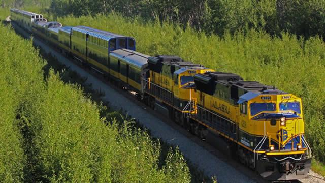 CSX Inks Labor Deals Related to Higher Wage, Paid Sick Leave