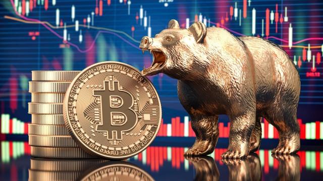 Bitcoin price pullback tests support at $59k, gold slides to $2,500