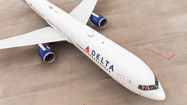 Delta Air Lines Q3 Earnings Miss Estimates, Decrease Y/Y