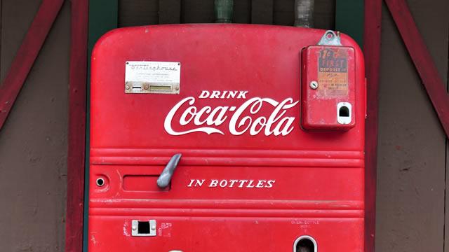 How Much Will Coca-Cola Pay Out in Dividends This Year?