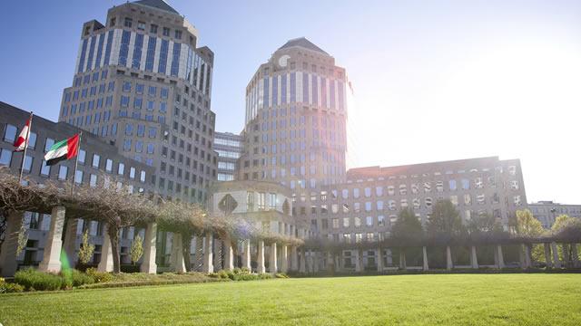 Procter & Gamble (PG) Advances But Underperforms Market: Key Facts