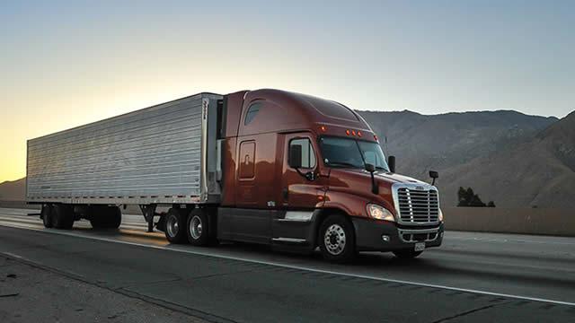 Paccar (PCAR) Exceeds Market Returns: Some Facts to Consider