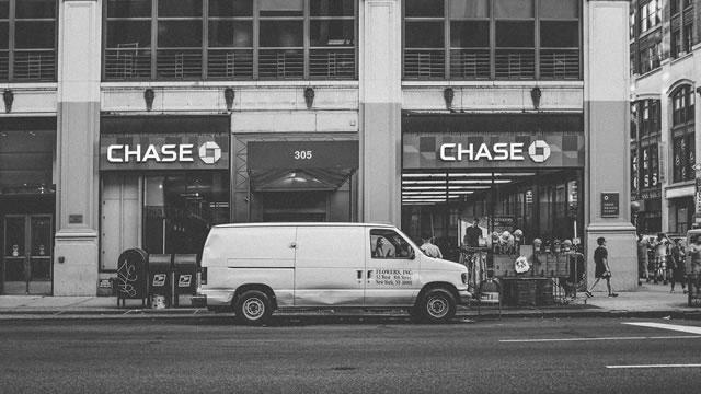 Why JPMorgan Chase is prepared to sue the U.S. government over Zelle scams