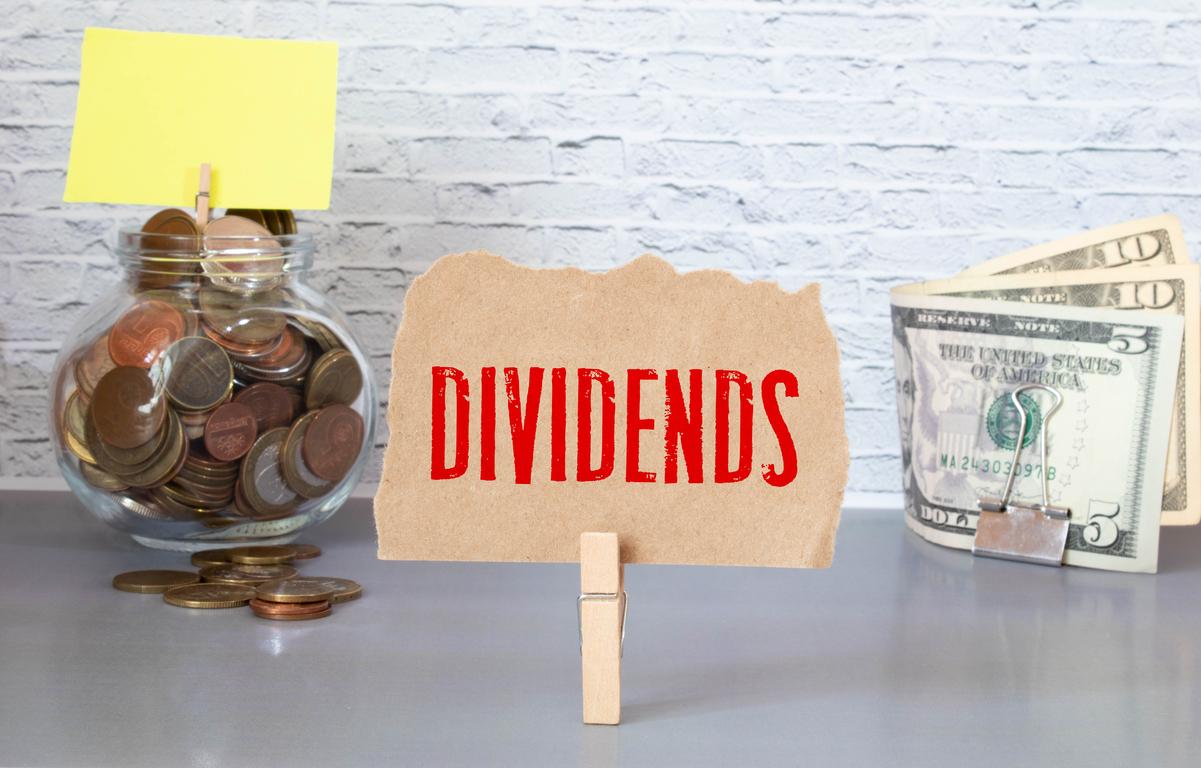 I Can't Wait to Buy More of These 3 Top High-Yield Dividend Stocks in October