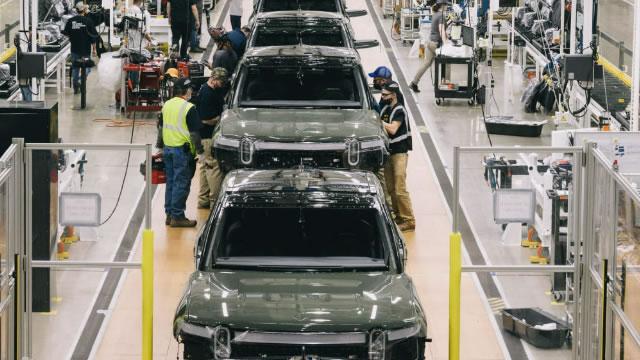 Rivian misses on quarterly results